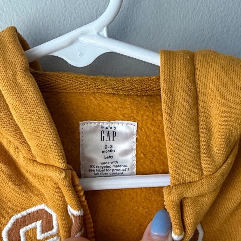 Gap‎ Infant 0-3 Months Yellow Full Zip Jacket